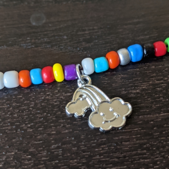 🌈 beaded charm choker - handmade 🌈 - Picture 3 of 5